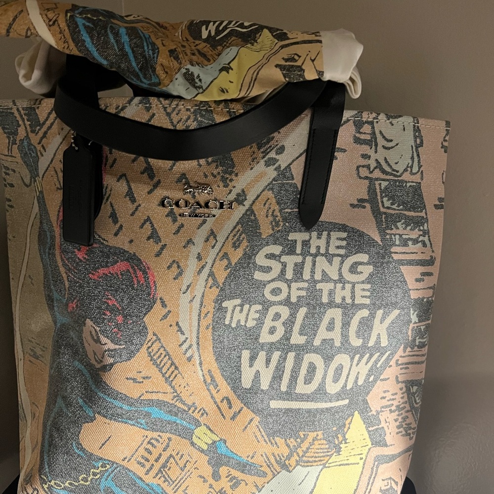Marvel and Coach collaboration tote bag and matching XL T- shirt
